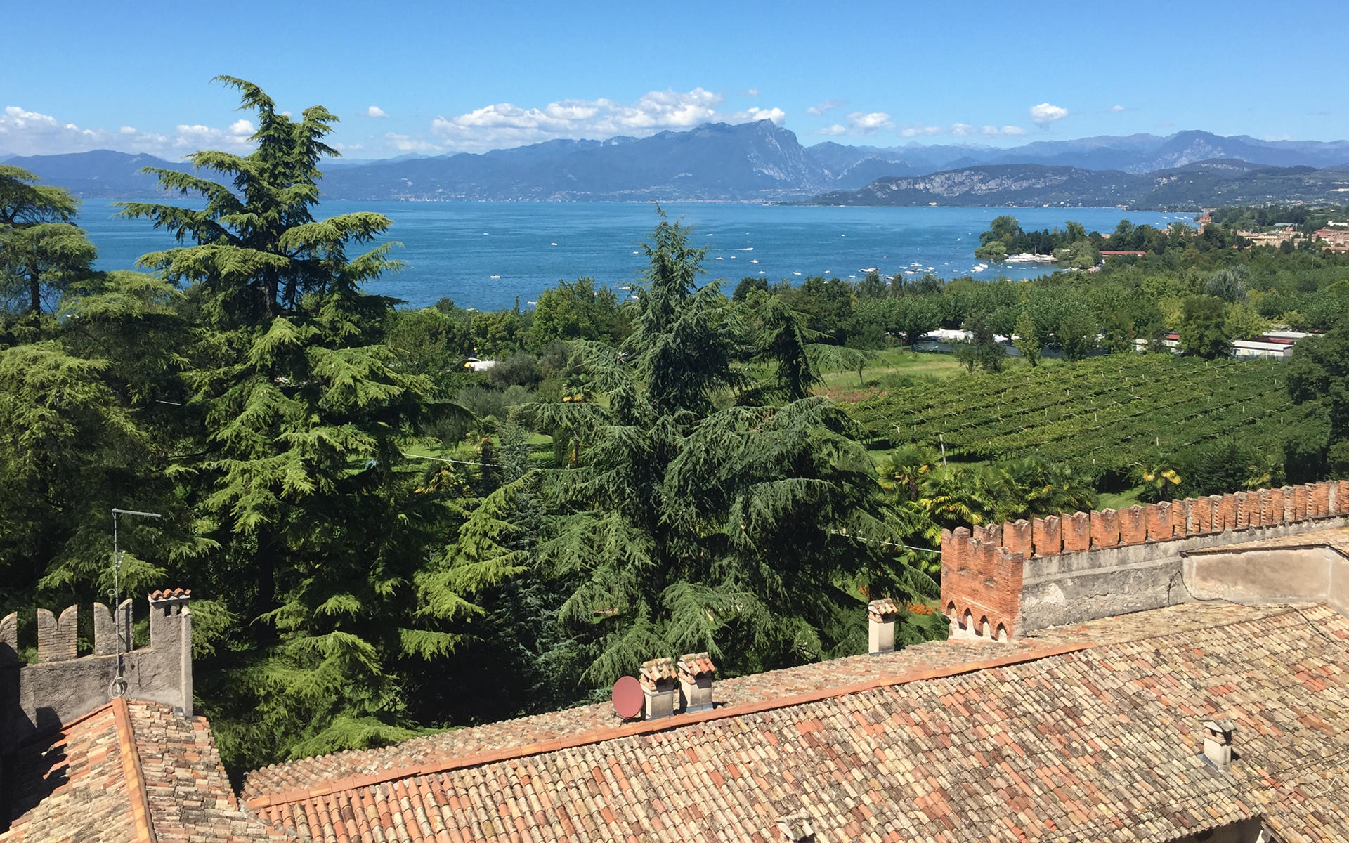 Natiia Villa Bottona Hotel con Terrazza Panoramica Ristorante Stellato Vista Lago Lazise Bardolino Garda